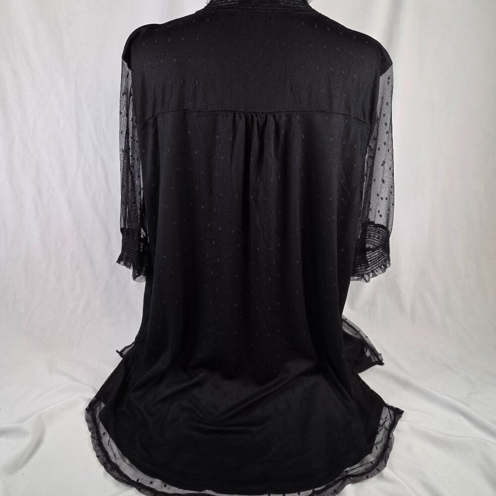 Suzanne Betro Black Lace Short Sleeve Top - Picture 3 of 8
